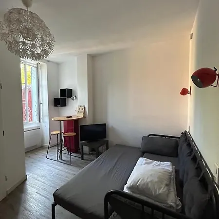 Appartamento Studio 1 Proche Gare Avec Deux Lits Simples *